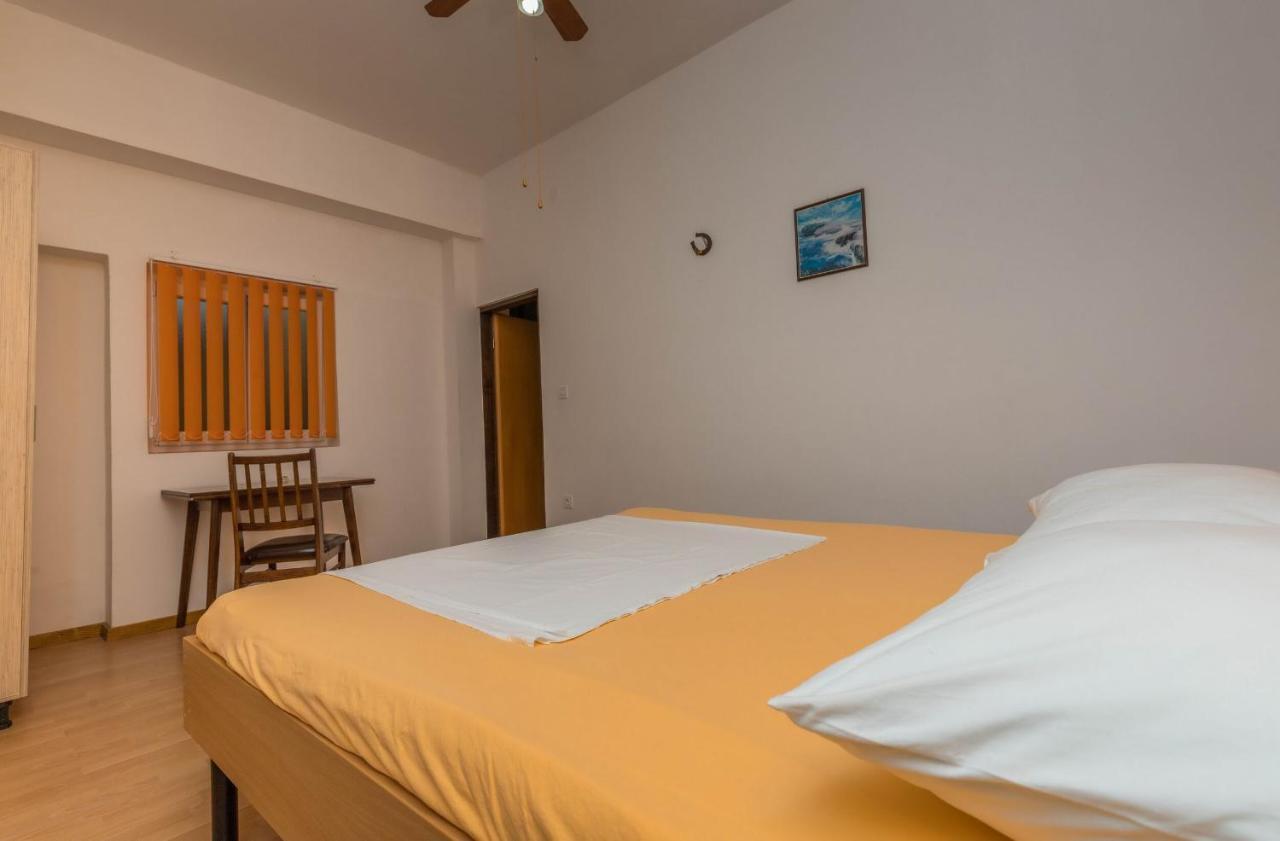 Apartman Lux1 Selce Buitenkant foto